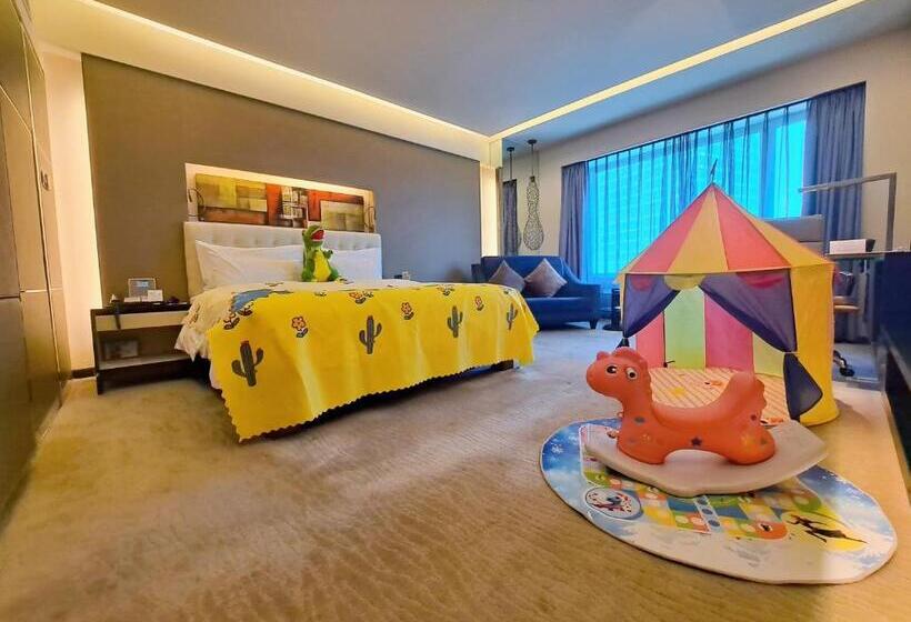 Номер Deluxe, Furama Hotel Dalian
