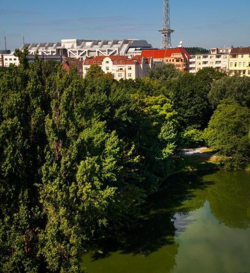 اتاق استاندارد با چشم‌انداز دریاچه, Ringhotel Seehof
