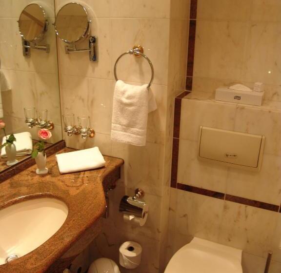 اتاق استاندارد یک نفره, Ringhotel Seehof