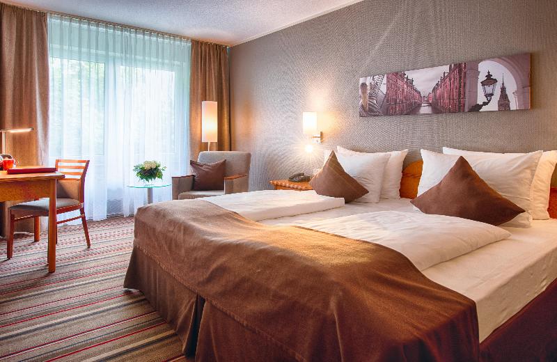 コンフォートトリプルルーム, Leonardo Hotel Hamburg Airport