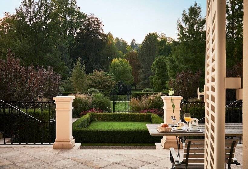 Люкс Real 2 Спальни, Brenners Park Hotel & Spa   An Oetker Collection