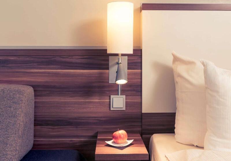 수피리어 룸, Mercure Hotel Saarbrücken Süd