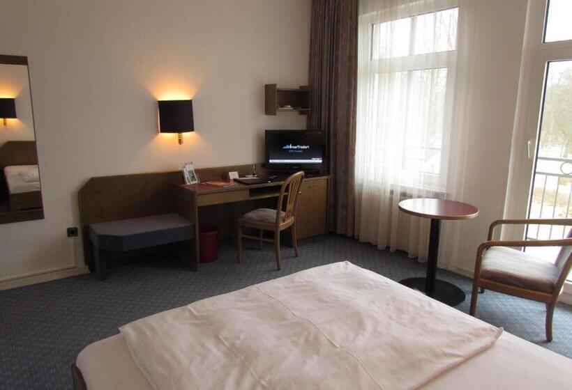 Номер Стандарт, Parkhotel Bad Homburg