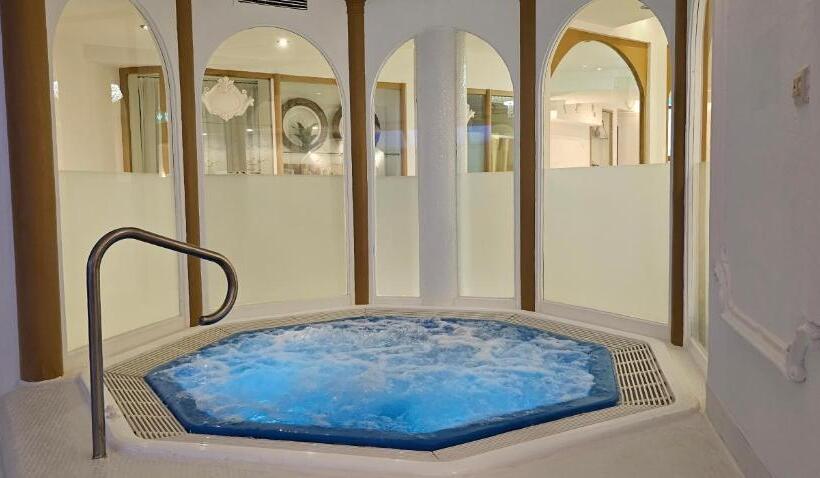 Семейный Номер, Schwaben Hotel Ebnisee