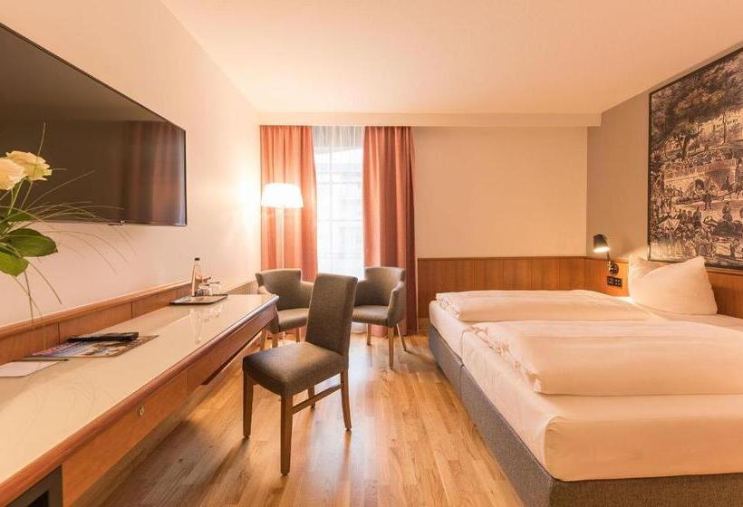 Классический Номер, Bayerischer Hof
