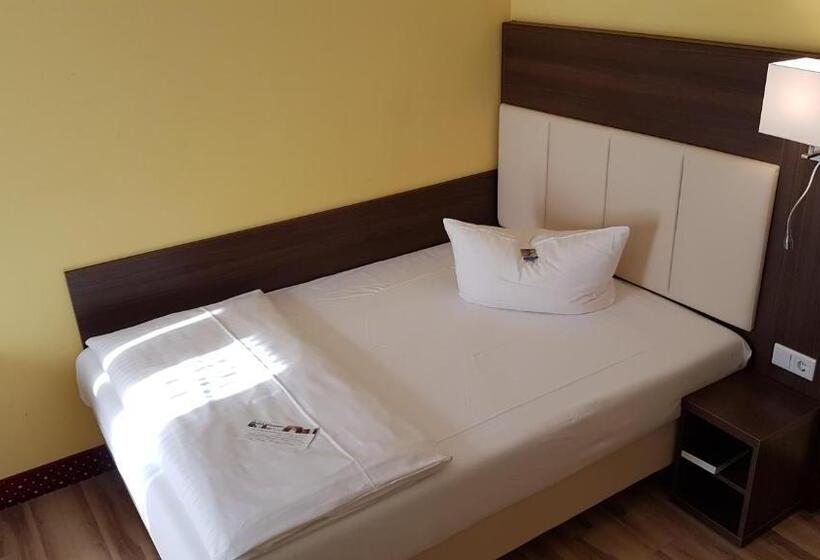 Номер Стандарт Индивидуальный, Invite Hotel Nürnberg City