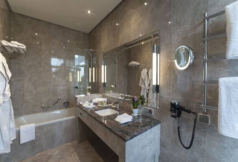Номер Superior, Park Hotel & Spa Katharina