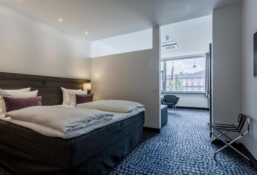 디럭스 룸 킹사이즈 침대, Profilhotels Mercur