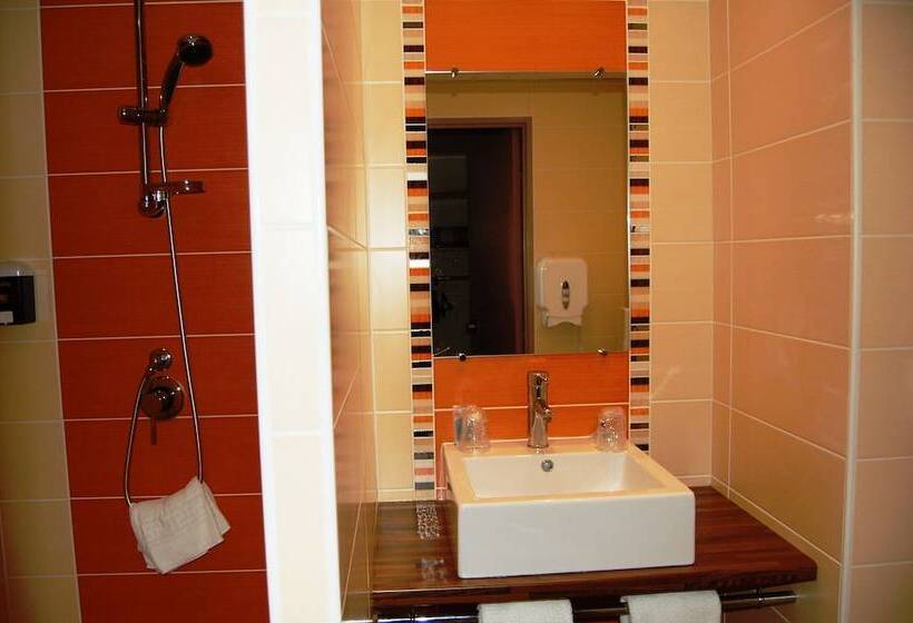 Номер Престиж, Hôtel Cositel, Cit Hotel Coutances