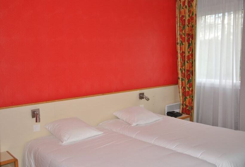 Номер Комфорт, Hôtel Cositel, Cit Hotel Coutances