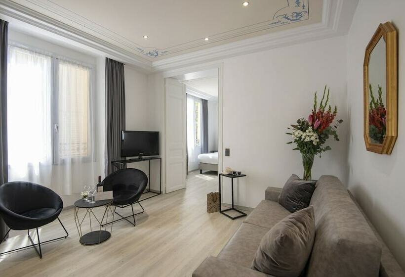 סוויטה, Golden Tulip Cannes Hotel De Paris