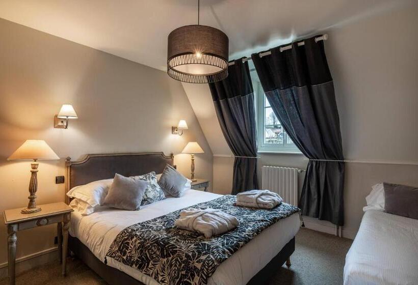 Трехместный Номер Комфорт, Le Bailliage Hôtel & Spa