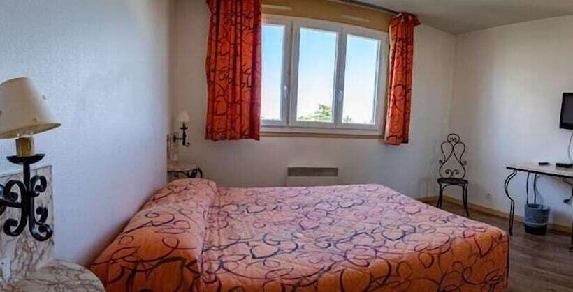 Номер Стандарт, Le Boischaut  Citotel Chateauroux