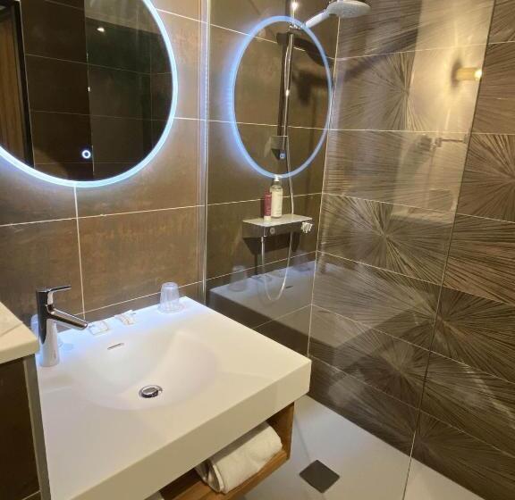Comfort-huone, Golf