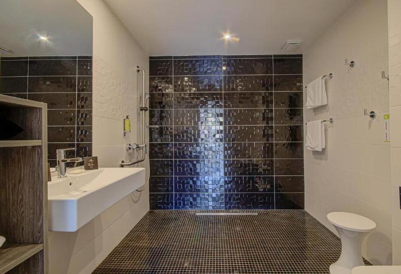 اتاق استاندارد برای معلولان, Le Madeloc Hôtel & Spa