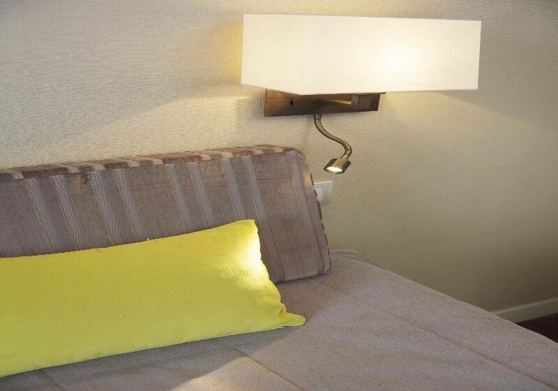 اتاق استاندارد سه نفره, Hôtel Londres Et New York   Teritoria