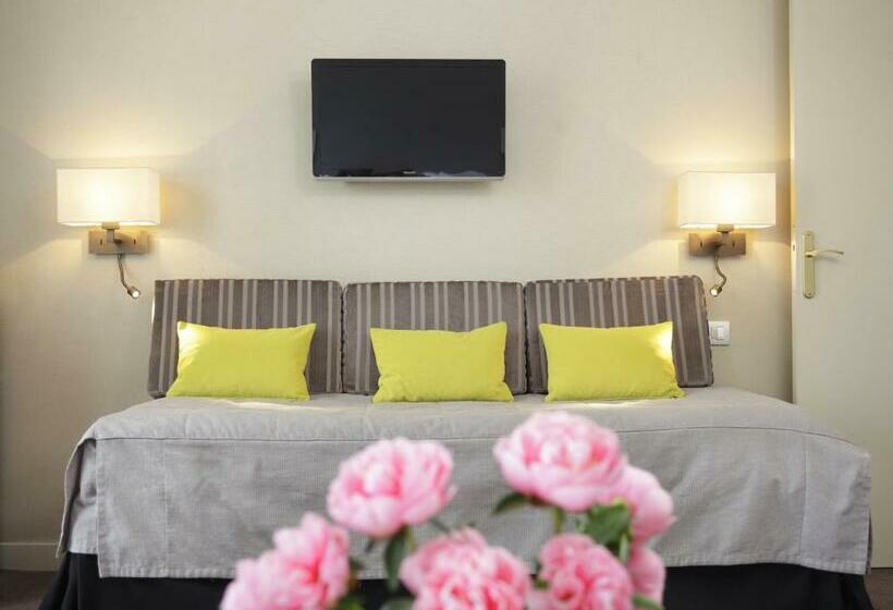 اتاق استاندارد سه نفره, Hôtel Londres Et New York   Teritoria