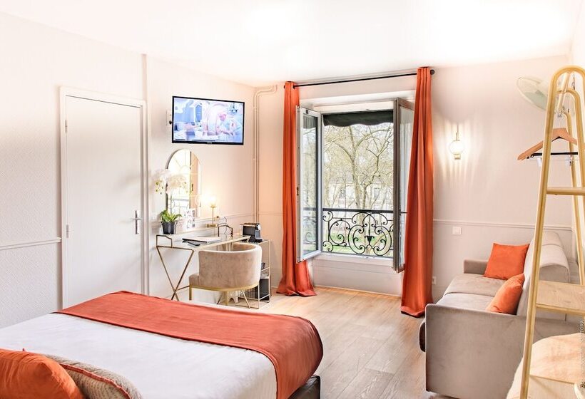 Четырехместный Номер Superior, A L Hôtel Des Roys