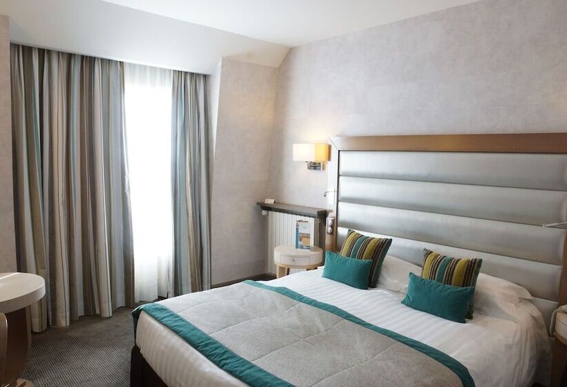 Номер Стандарт Вид на Город, Grand Hôtel Des Thermes