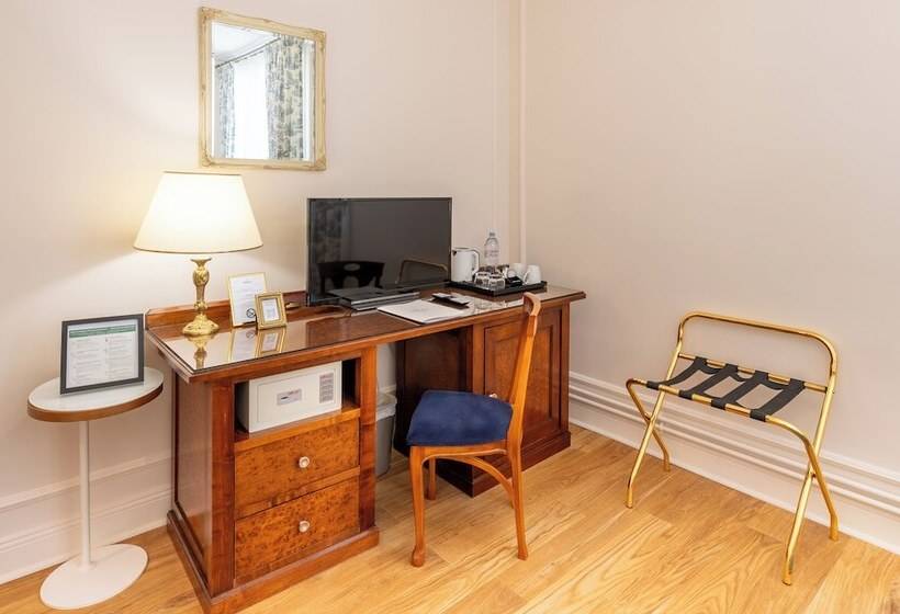 Номер Стандарт, Grand Hôtel Des Templiers