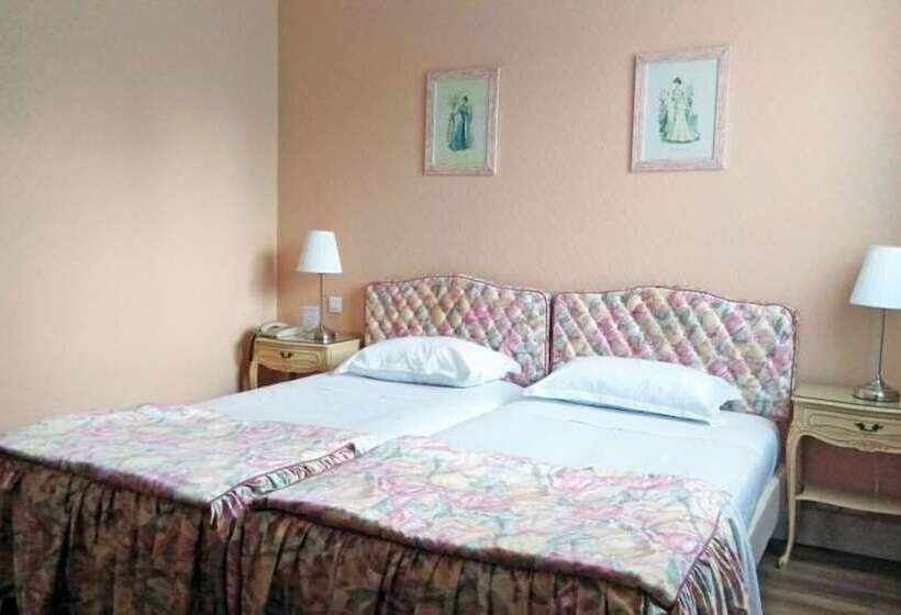 Номер Стандарт, Grand Hôtel Des Templiers