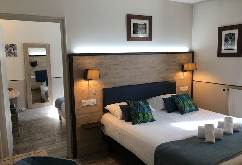Семейный Номер, Hôtel Saint Albert