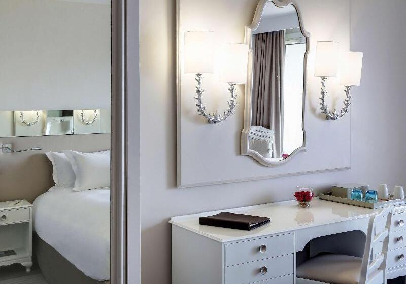 Номер Superior Вид на Море, Sofitel Golfe D Ajaccio Thalassa Sea & Spa