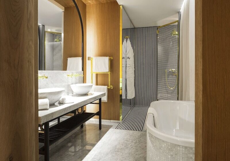 اتاق پرستیژ, Hôtel Vernet Champs Elysées Paris