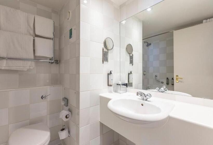 Номер Стандарт Адаптированный для Инвалидов, Holiday Inn Basildon, An Ihg