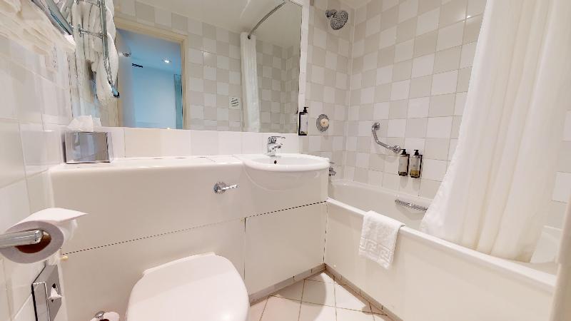 Номер Стандарт, Holiday Inn Basildon, An Ihg