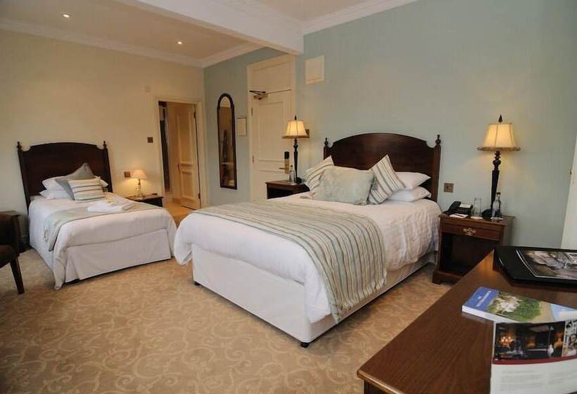 اتاق کلاسیک, Ye Olde Bell Hotel & Spa