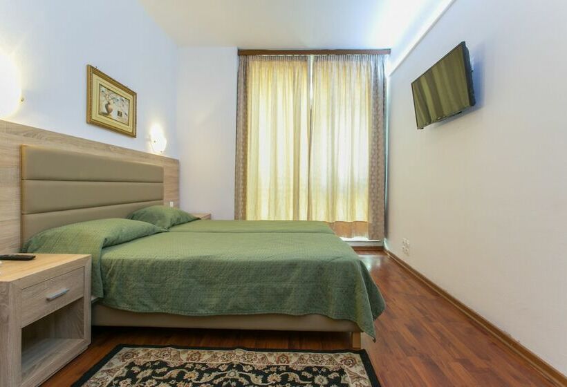 Номер Стандарт, Arethusa Hotel Athens