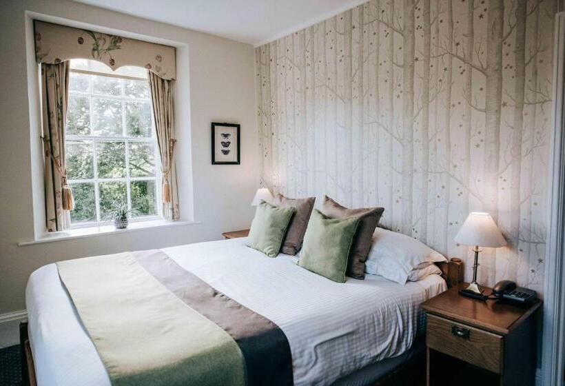 Номер Стандарт, Flackley Ash Country House