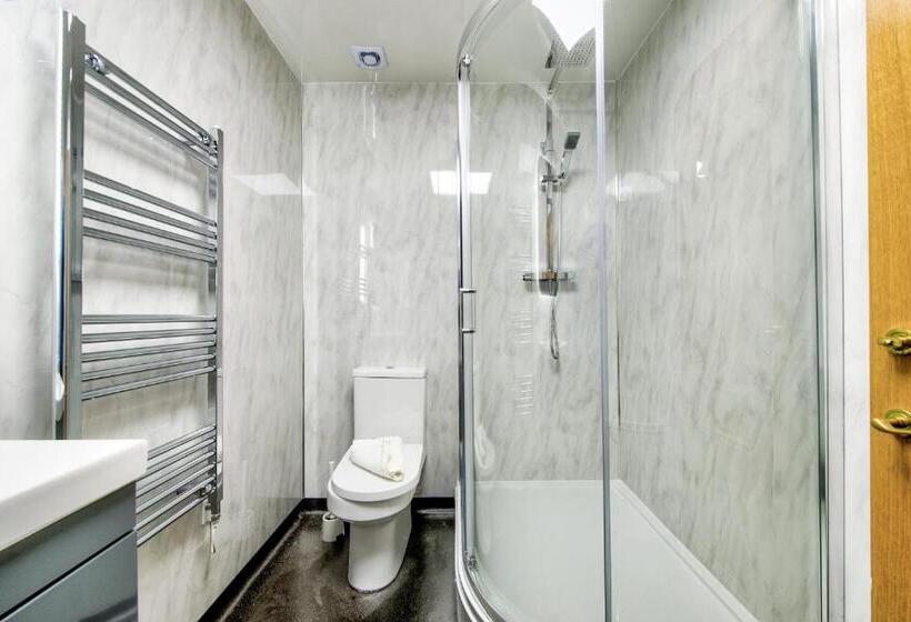 اتاق لوکس با بالکن و چشم‌انداز دریا, Onich Hotel & Lochside Beach Pods