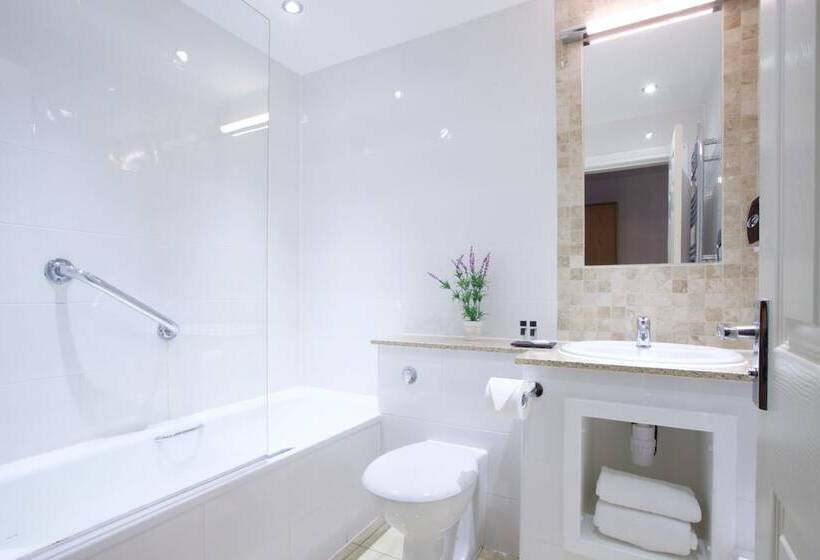 行政房间, Warrington Fir Grove Hotel, Sure Hotel Collection By Bw
