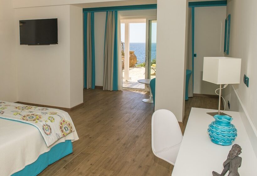 Номер Deluxe Вид на Море, El Faro Hotel & Spa