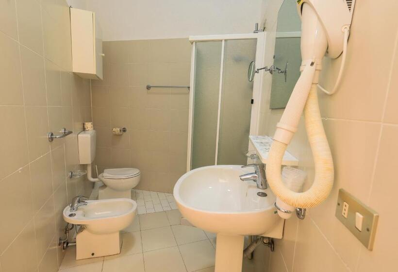 Апартаменты 2 Спальни, Residence Le Acacie