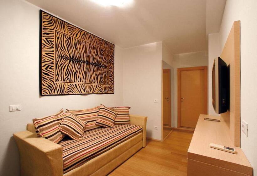 스위트, Saraceno Resort With Private Beach