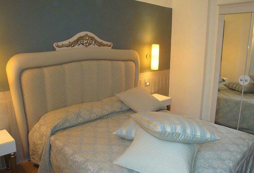 اتاق کلاسیک, Jr Hotels Oriente Bari