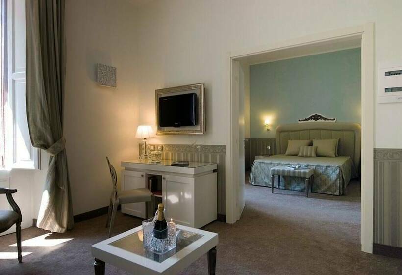 سوییت جونیور, Jr Hotels Oriente Bari