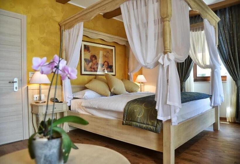 이그제큐티브 스위트, Lake Front Hotel Brenzone