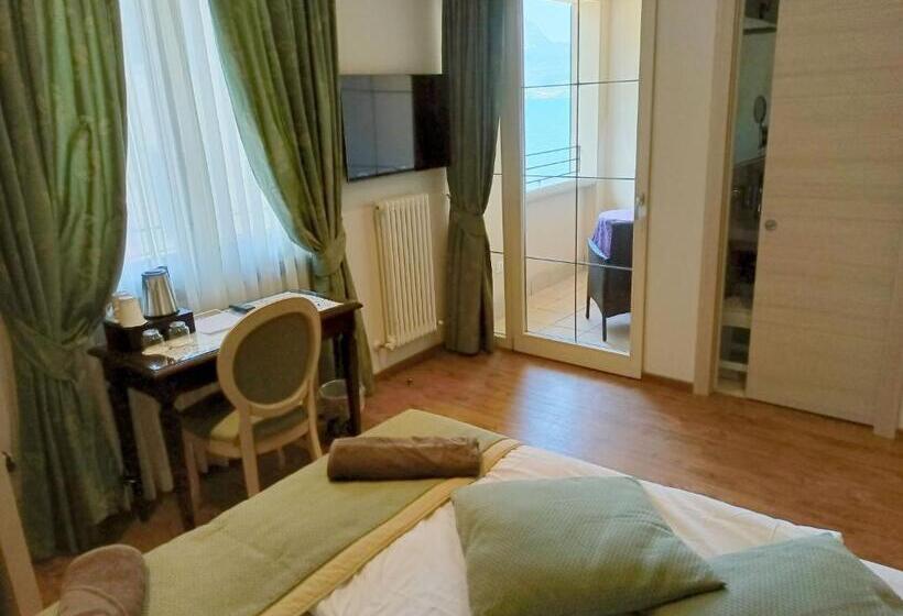 주니어 스위트 도시 전망, Lake Front Hotel Brenzone
