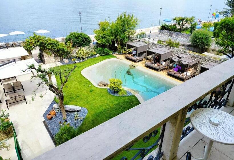 패밀리 룸, Lake Front Hotel Brenzone
