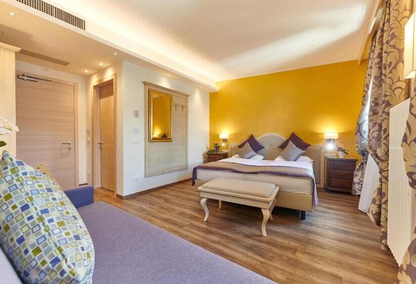 주니어 스위트 호수 전망, Lake Front Hotel Brenzone