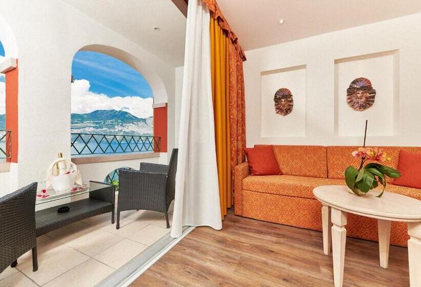디럭스 스위트, Lake Front Hotel Brenzone
