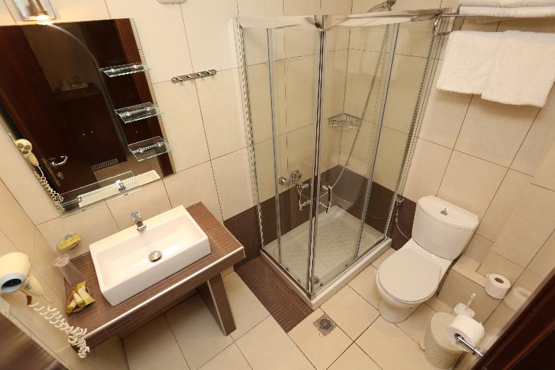 Четырехместный Номер Стандарт, Topazio