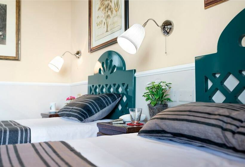 Camera Standard, Grand Hotel Colony
