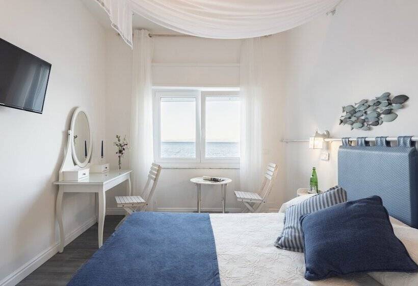 带海景的标准房, La Caletta