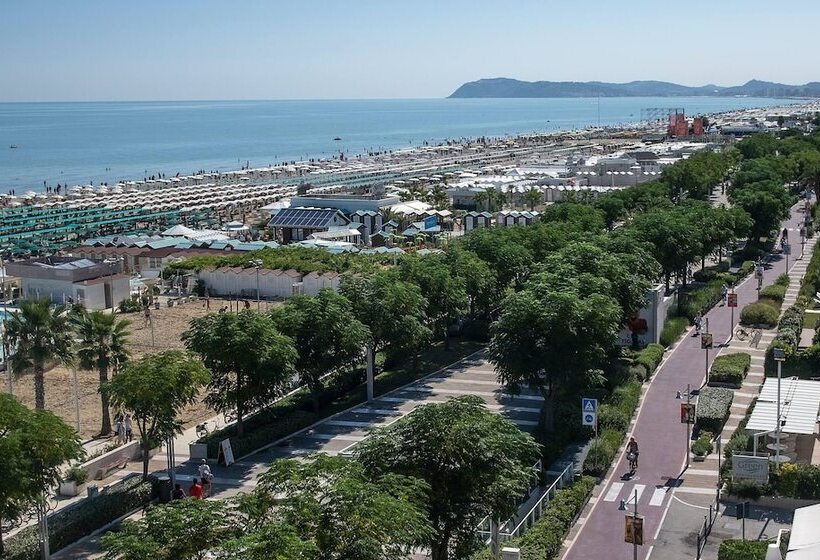 Номер престиж с видом на море, Lungomare