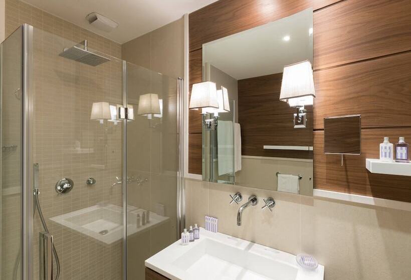 Номер Executive, Lungomare